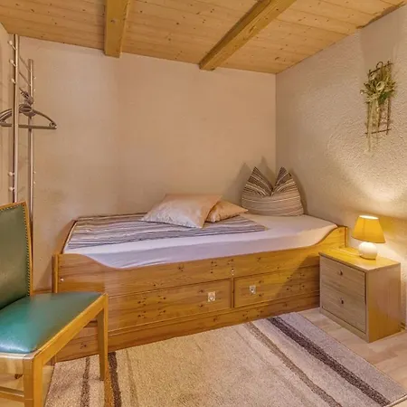 Apartament Sterl In